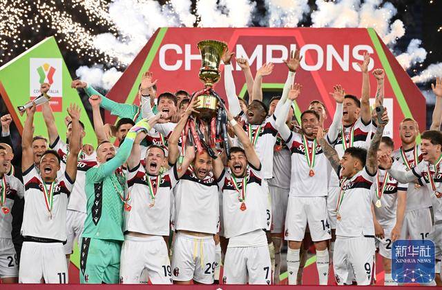 包含意大利足球赛事呼唤新赛季到来，期待再见传奇的词条