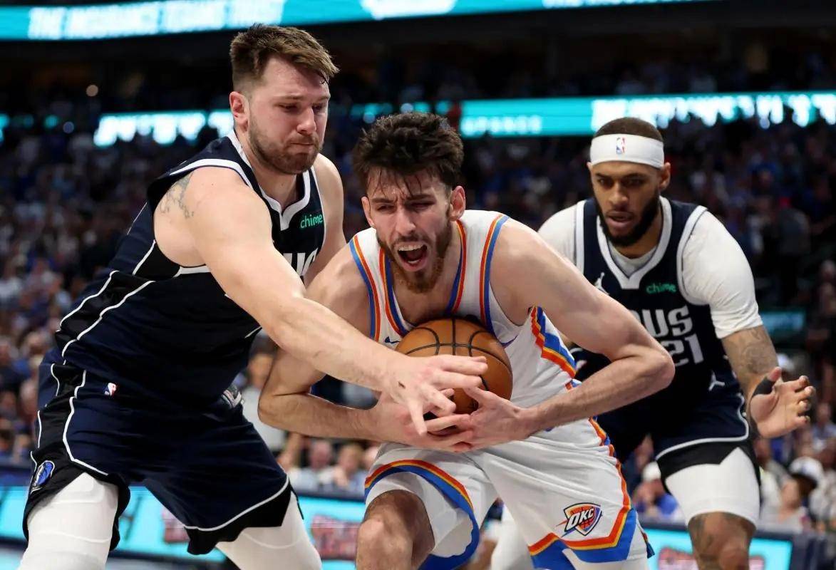 东契奇，逆转取胜，引发争议！