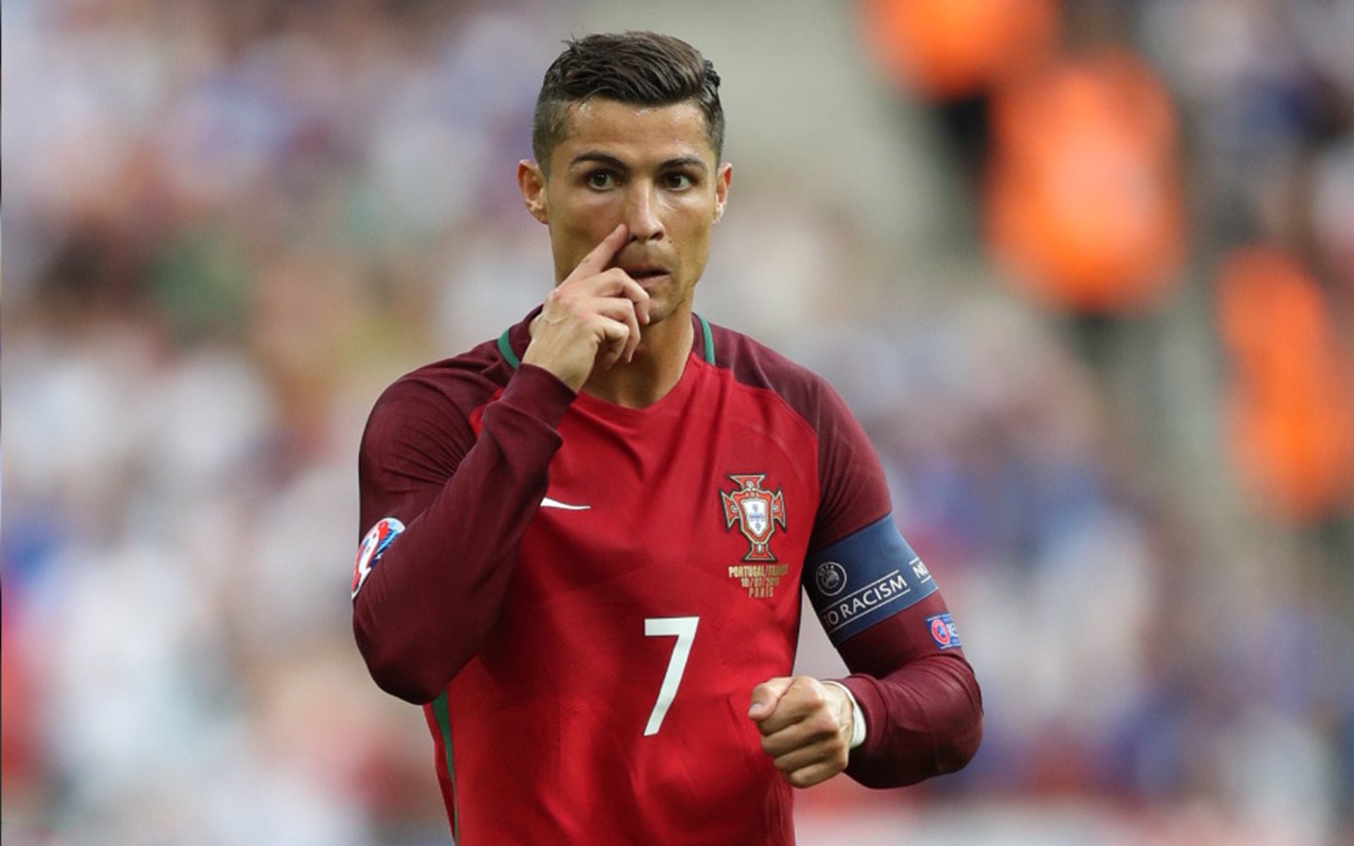 澳大利亚队教练压力巨大！，姆巴佩遭遇五持续失利热度持续攀升